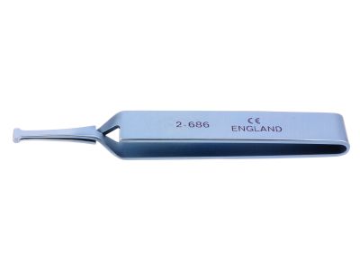 D&K Khaw conjunctival clamp, 2 7/8'',small, tip width 4.0mm, cross-action handle, titanium