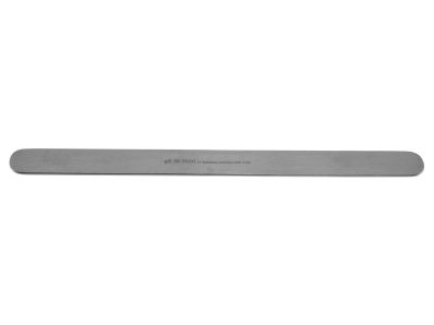 Ribbon retractor, 6'', malleable, 1/2'' wide blade, flat handle