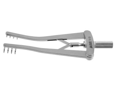 Alm retractor, 4'',straight, 4x4 sharp prongs, 2 1/2''wide, thumb-screw tension