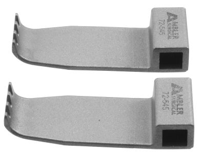 McCulloch-type microdiscectomy retractor muscle blades, narrow pattern, 2.0cm x 5.0cm blades, sold as a pair, titanium