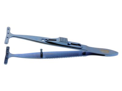 Mueller/Putterman-type muscle forceps and clamp, 3 3/4'',concave 22.0mm jaws with 6 pins, titanium