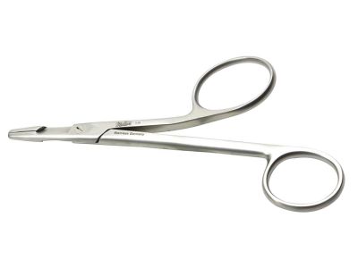 Gillies needle holder/suture scissors, 6 1/2'',curved, serrated and fenestrated jaws, one angled finger ring handle
