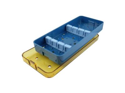 Ocular® plastic sterilization tray, 2 1/2'' W x 6'' L x 3/4'' H, base, lid and 2 bars with 3 slots, accommodates 1-3 lenses