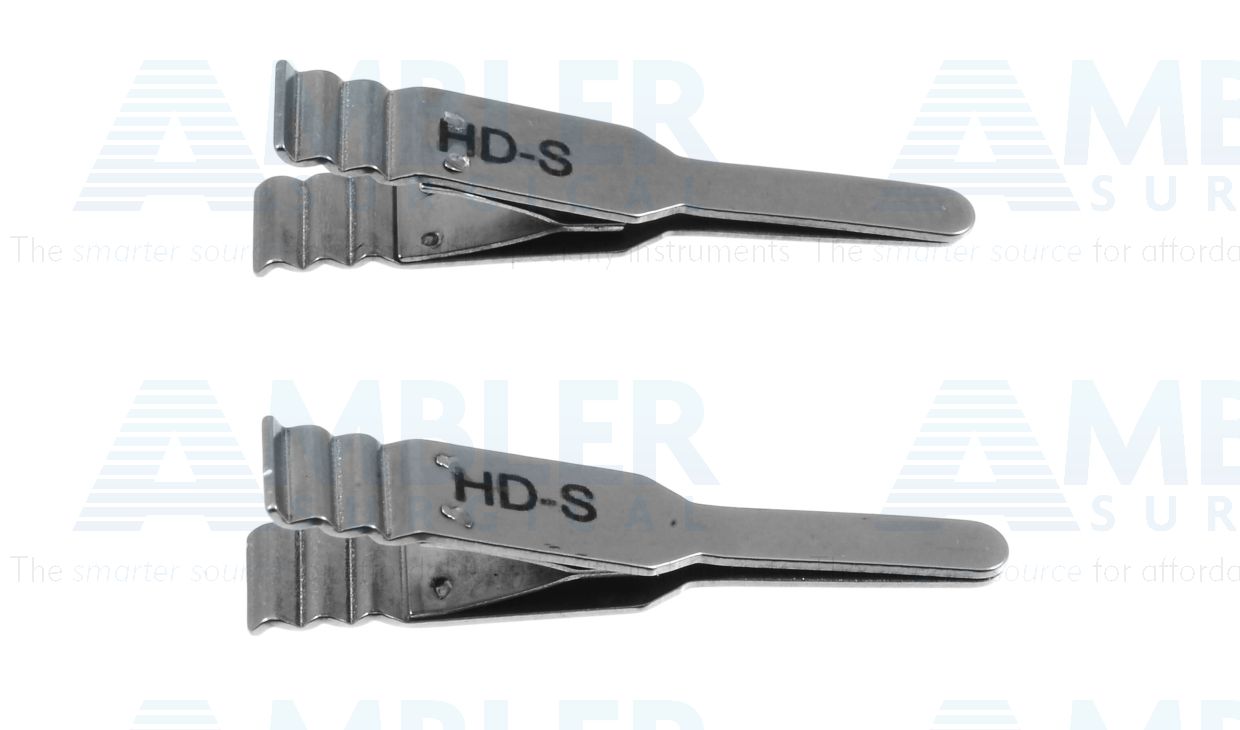 Microsurgical hand applied single clamps, straight jaws, for vein or artery diameter size 1.5mm - 3.5mm, matte finish, sold as a pair